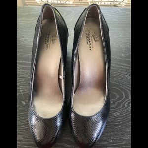 Life stride Work life with Memory Foam Black Heels